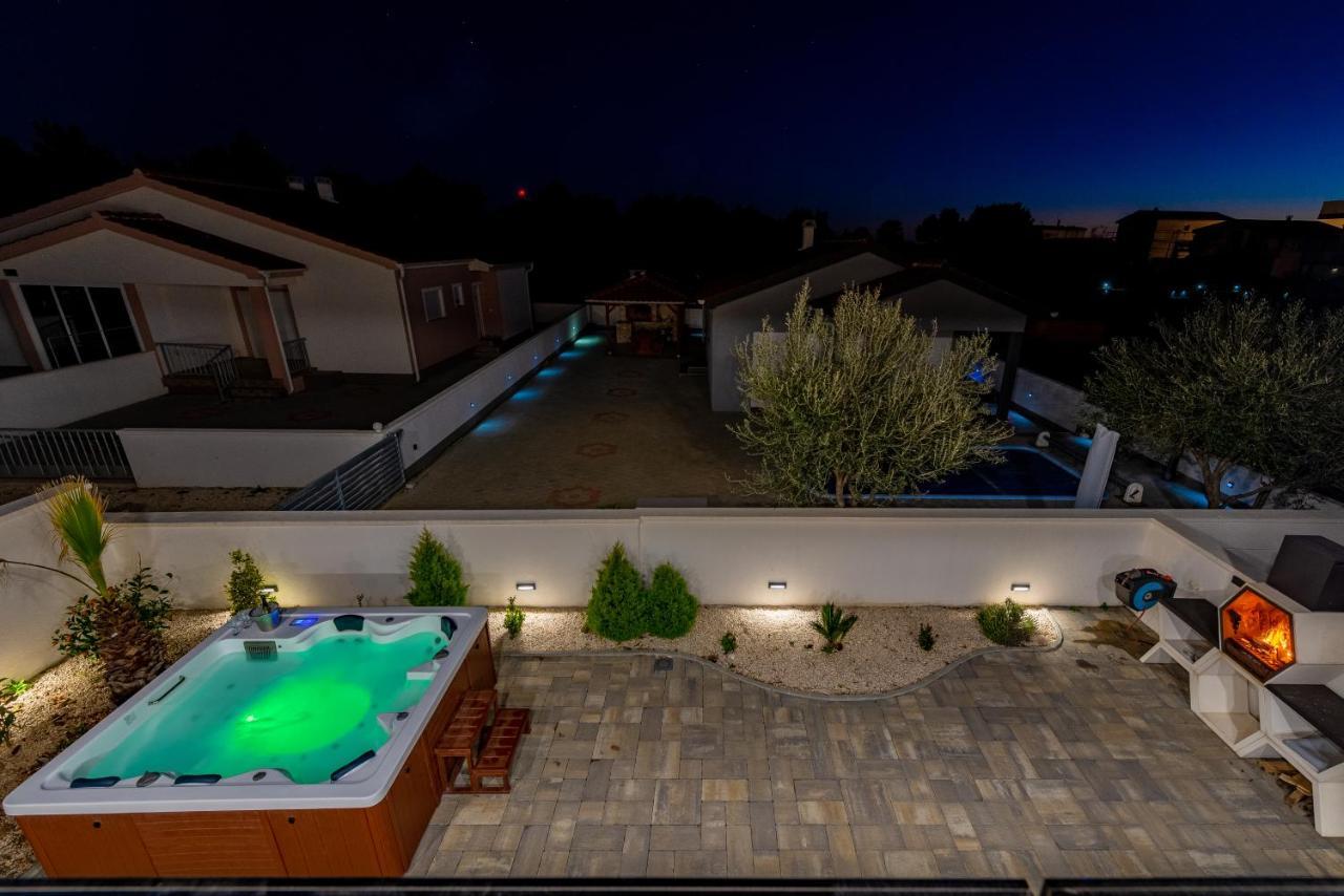 Villa Elite Vir Exterior foto